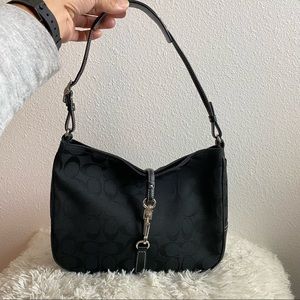 COACH shoulder bag in black signature canvas